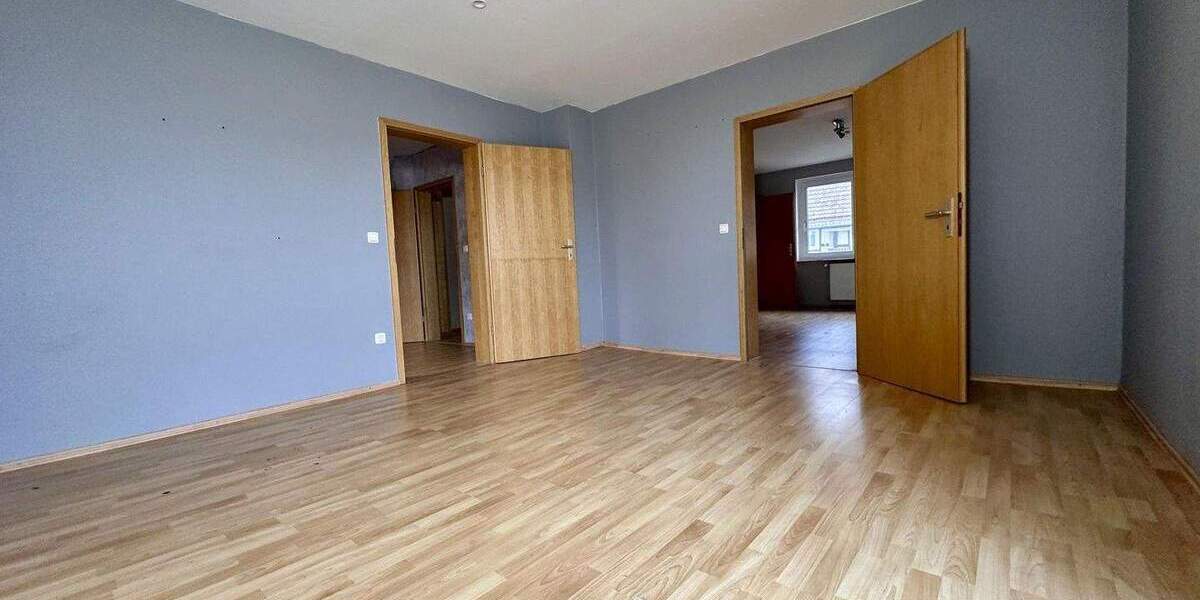 Einfamilienhaus Wolfhagen Istha - 7 Zimmer, 200 m&sup2;, 1.150&euro; | Angebot:25278020