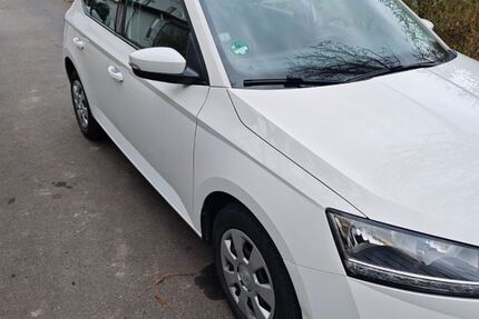 Skoda Fabia 75.000 km 9.500 &euro; Kassel 34128