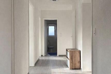 Wohnung Wolfhagen - 4 Zimmer, 93 m&sup2;, 900&euro; | Angebot:25420679