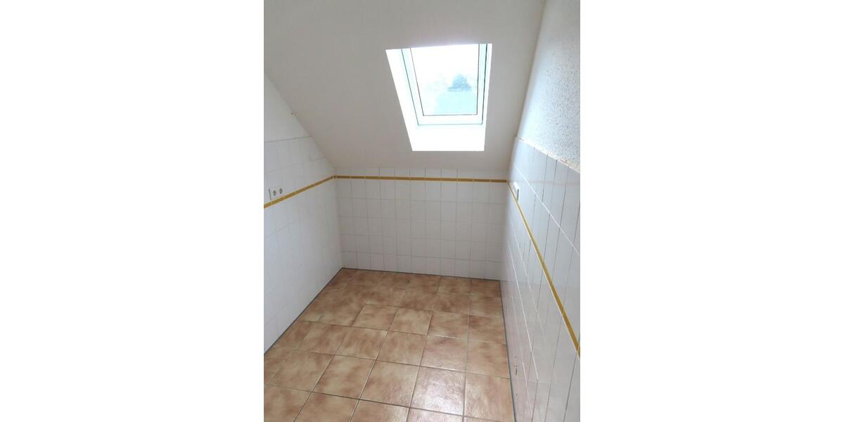 2 ZKB - kleine Wohnung für eine Person in KS-Eichwald 2 zimmer