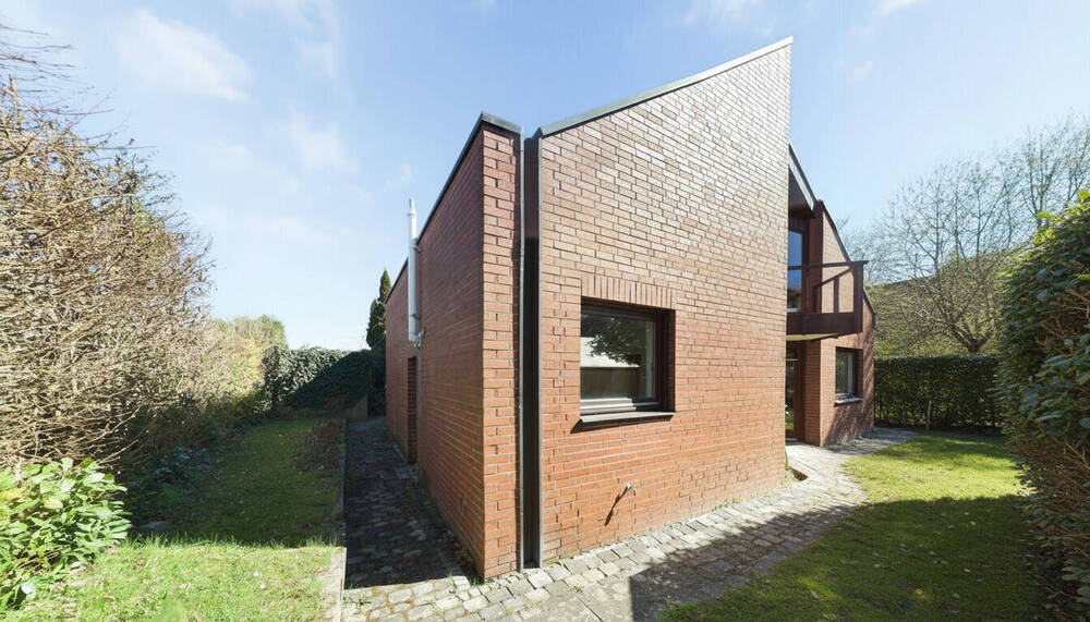 Einfamilienhaus Baunatal Altenbauna - 7 Zimmer, 160 m&sup2;, 395.000&euro; | Angebot:26674287