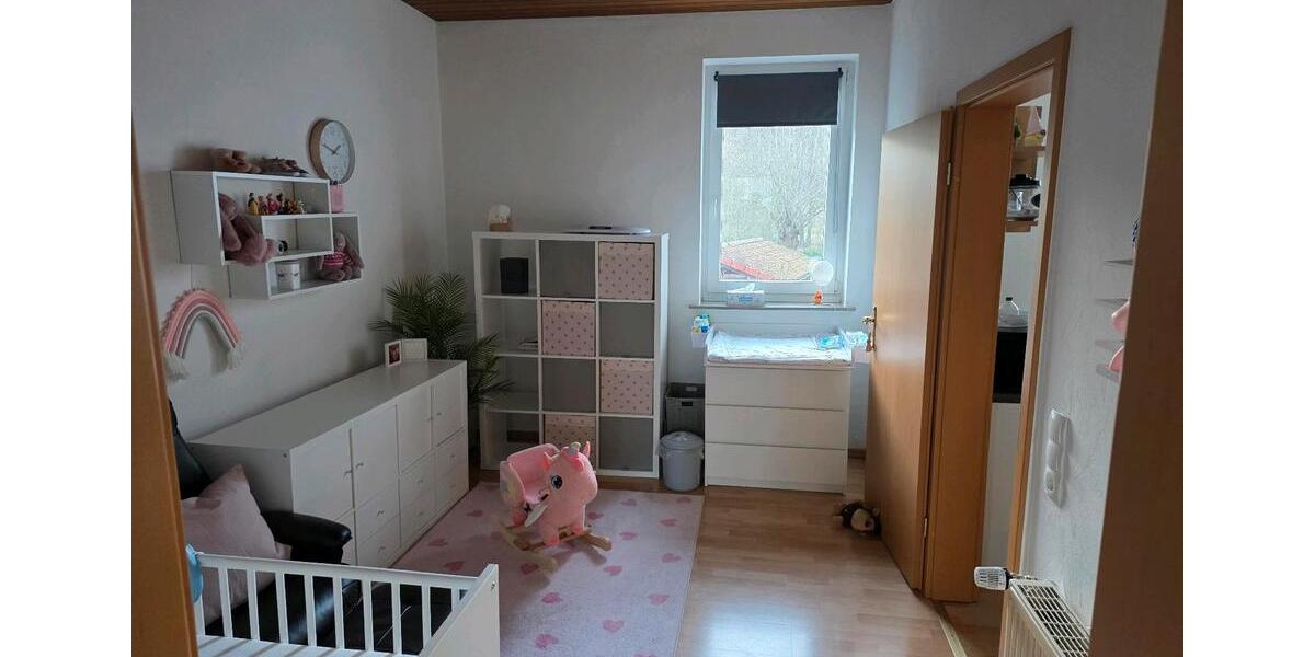 Erdgeschoßwohnung Staufenberg - 3 Zimmer, 70 m&sup2;, 530&euro; | Angebot:25172491