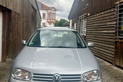VW Golf 240.000 km 1.900 &euro; Fritzlar 34560