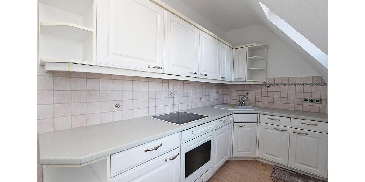 Etagenwohnung Kassel Bad Wilhelmshöhe - 3 Zimmer, 96 m&sup2;, 980&euro; | Angebot:25752444