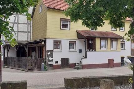 Haus Wabern - 4 Zimmer, 125 m&sup2;, 1.100&euro; | Angebot:27618342