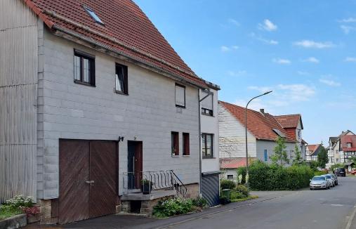 Mehrfamilienhaus, Wohnhaus Staufenberg - 290.000&euro; | Angebot:26987996
