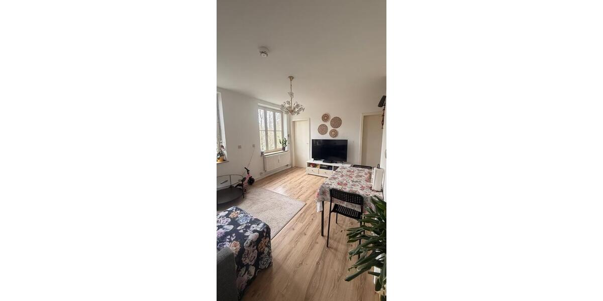 Etagenwohnung Kassel Philippinenhof-Warteberg - 3 Zimmer, 44 m&sup2;, 324&euro; | Angebot:25253679
