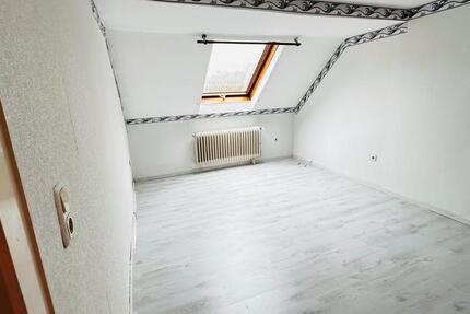 Wohnung Spangenberg - 3 Zimmer, 65 m&sup2;, 600&euro; | Angebot:25098062