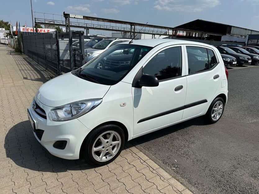 i10