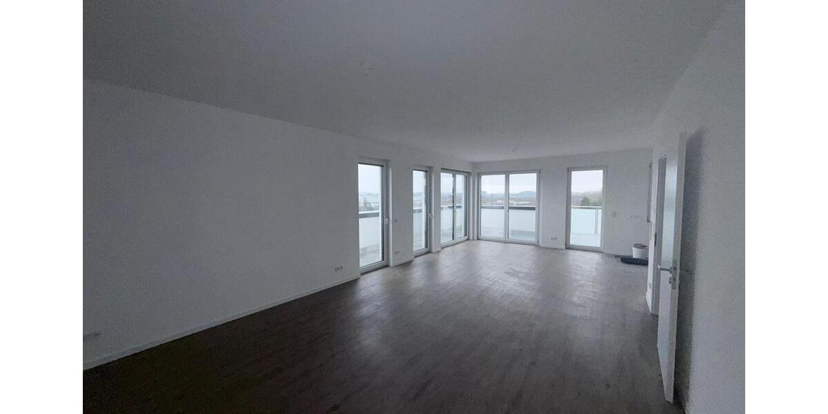 Neuwertige Penthousewohnung 4 zimmer