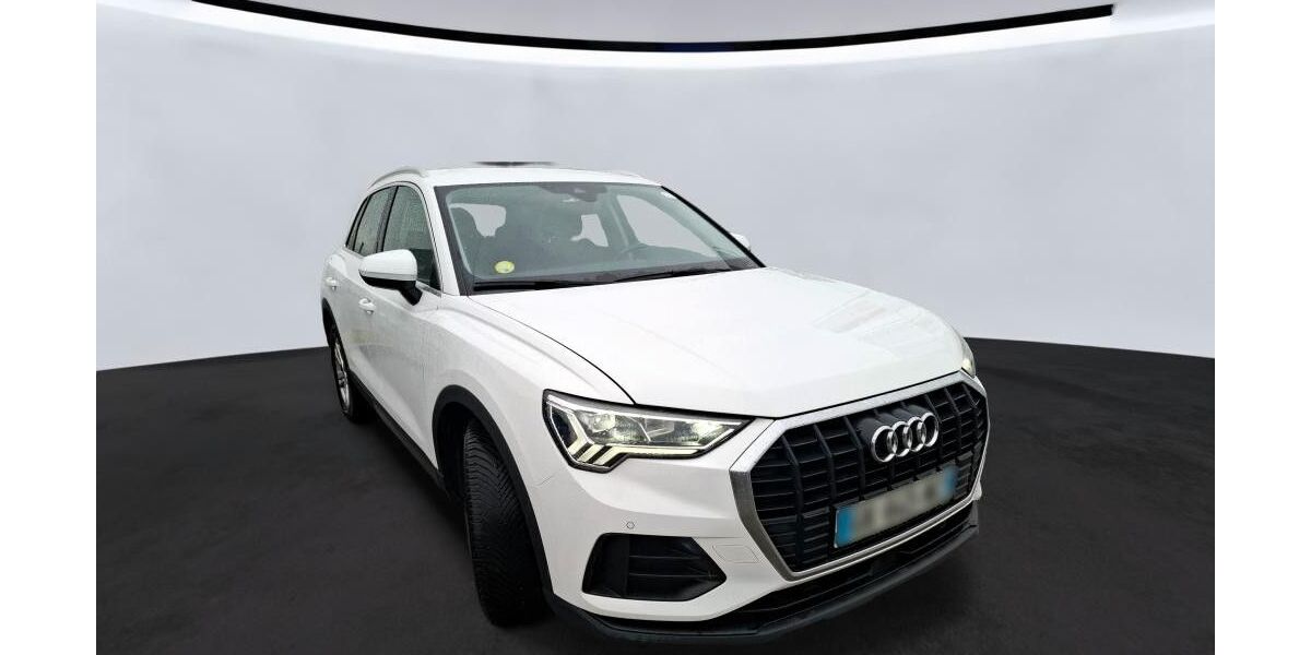 Audi Q3 212.000 km 18.990 &euro; Grebenstein 34393