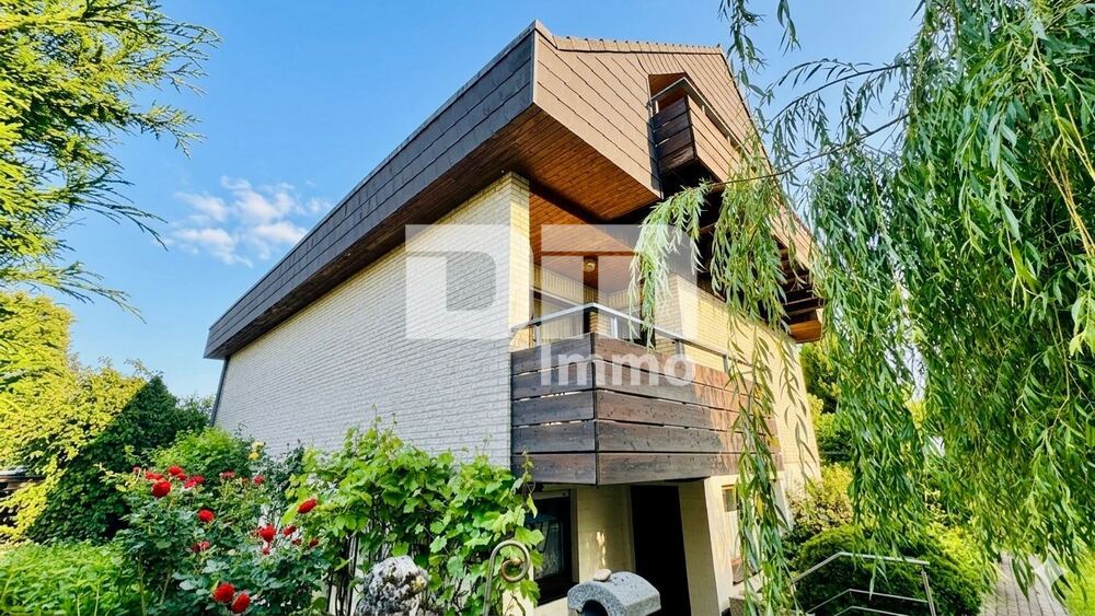 (R)eserviert!Großzügiges Einfamilienhaus in begehrter Lage mit Balkonen und Traumgarten - Einfamilienhaus Niestetal | Angebot:26935174