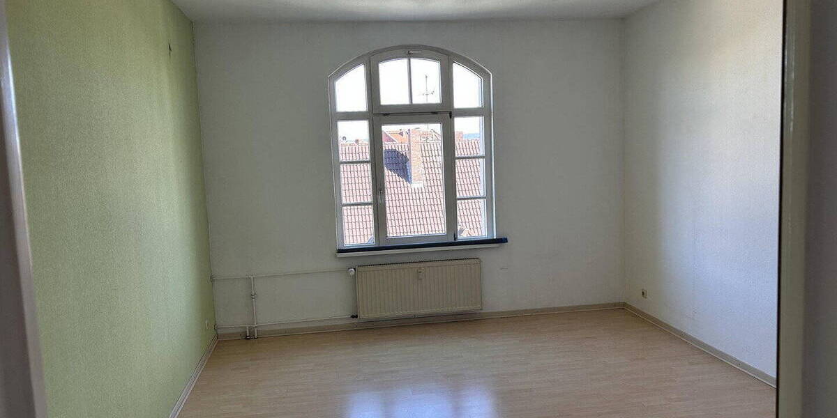 Etagenwohnung Kassel West - 3 Zimmer, 111 m&sup2;, 1.200&euro; | Angebot:26791668