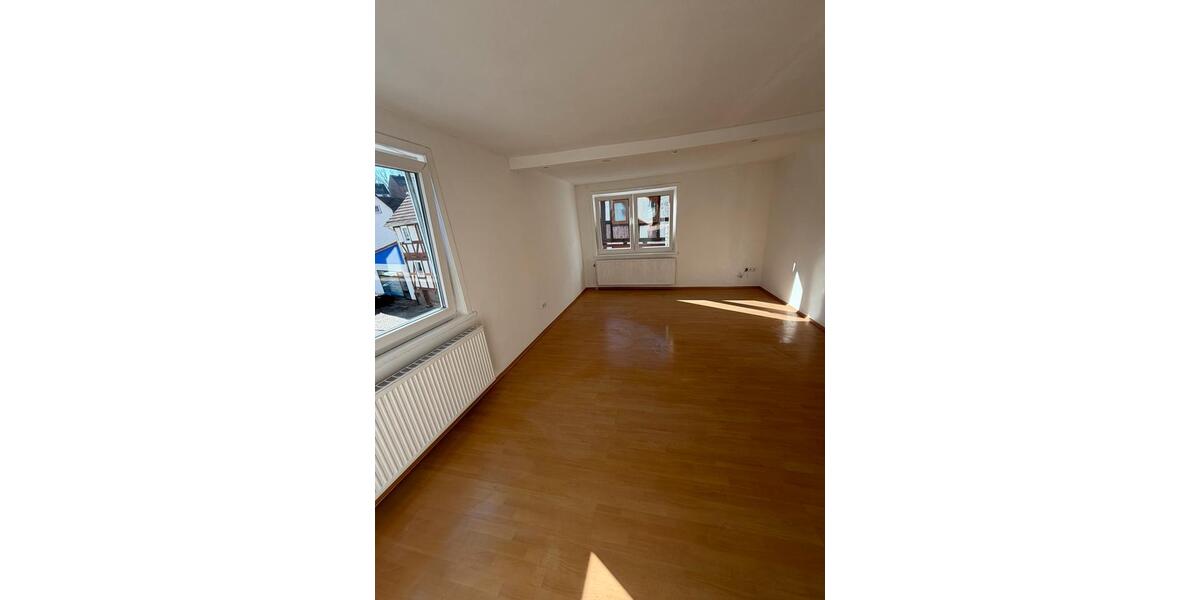 Etagenwohnung Großalmerode - 3 Zimmer, 90 m&sup2;, 600&euro; | Angebot:25329550