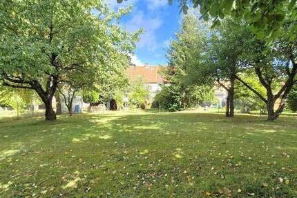 Haus Calden - 9 Zimmer, 220 m&sup2;, 275.000&euro; | Angebot:25335815