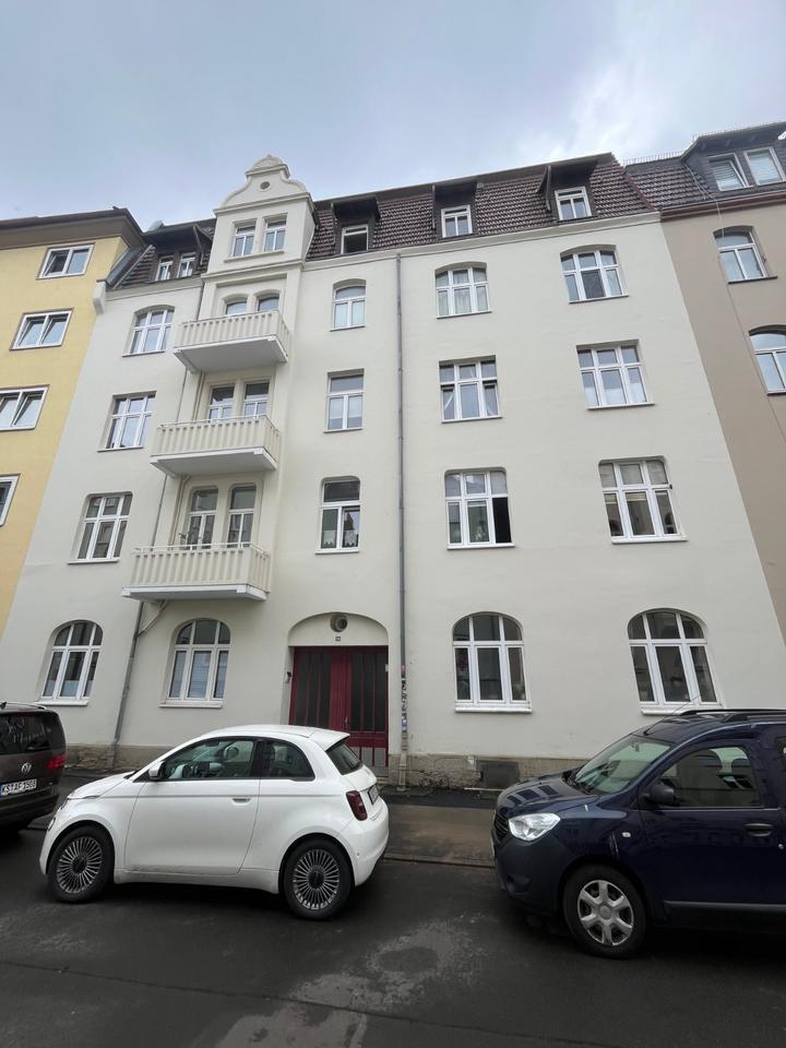 3-ZKB-EG-Vorderen Westen–renoviert 309.000€