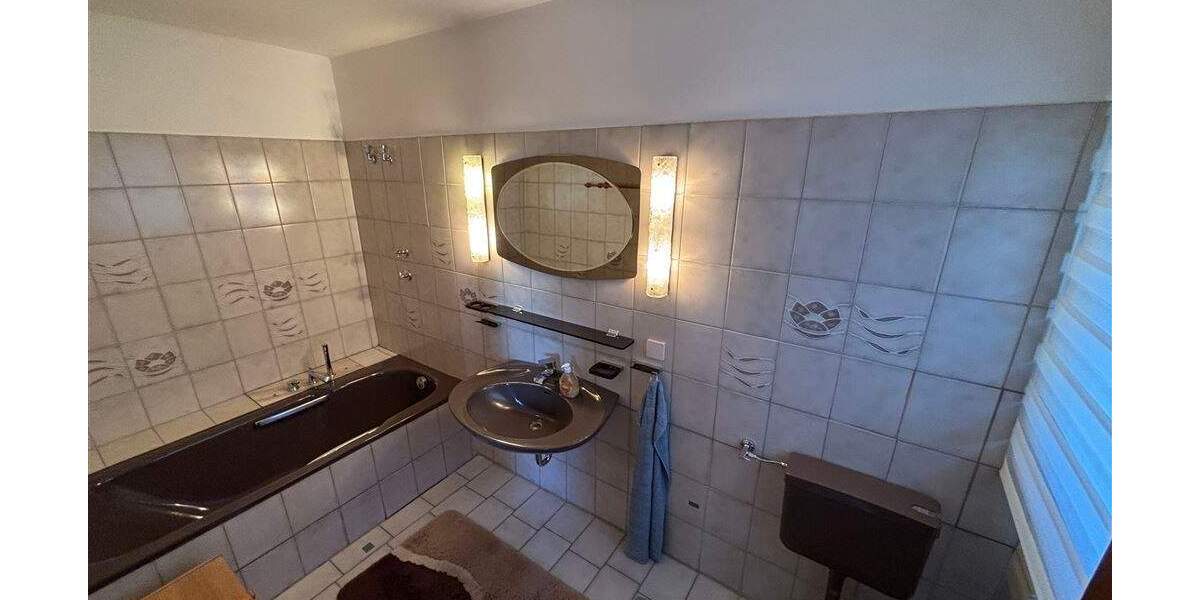 Freistehender Bungalow in ruhiger Wohnlage von Schauenburg-Breitenbach 5 zimmer