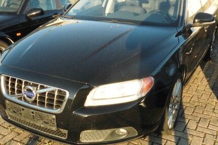 Volvo V70 193.000 km 9.500 &euro; Staufenberg 34355