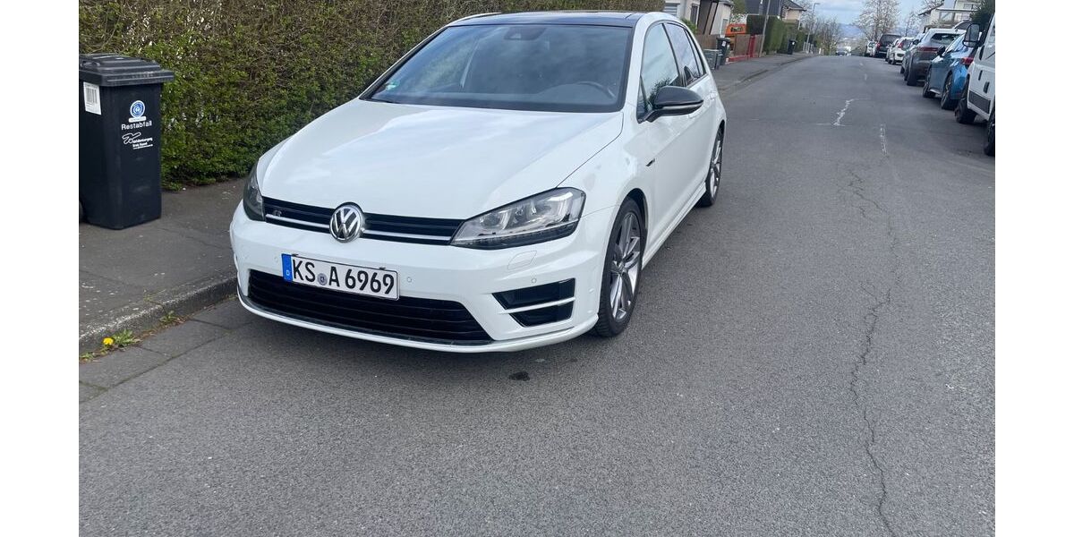 VW Golf 185.000 km 19.000 &euro; Felsberg 34587