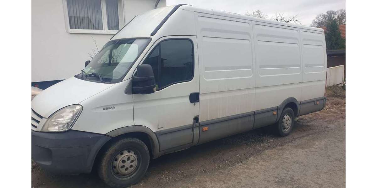 IVECO Daily 226.700 km 7.500 &euro; Calden 34379
