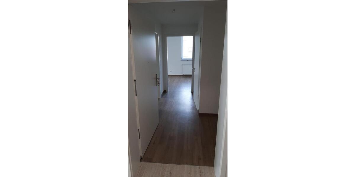 Etagenwohnung Kassel Niederzwehren - 2 Zimmer, 68 m&sup2;, 680&euro; | Angebot:24948157