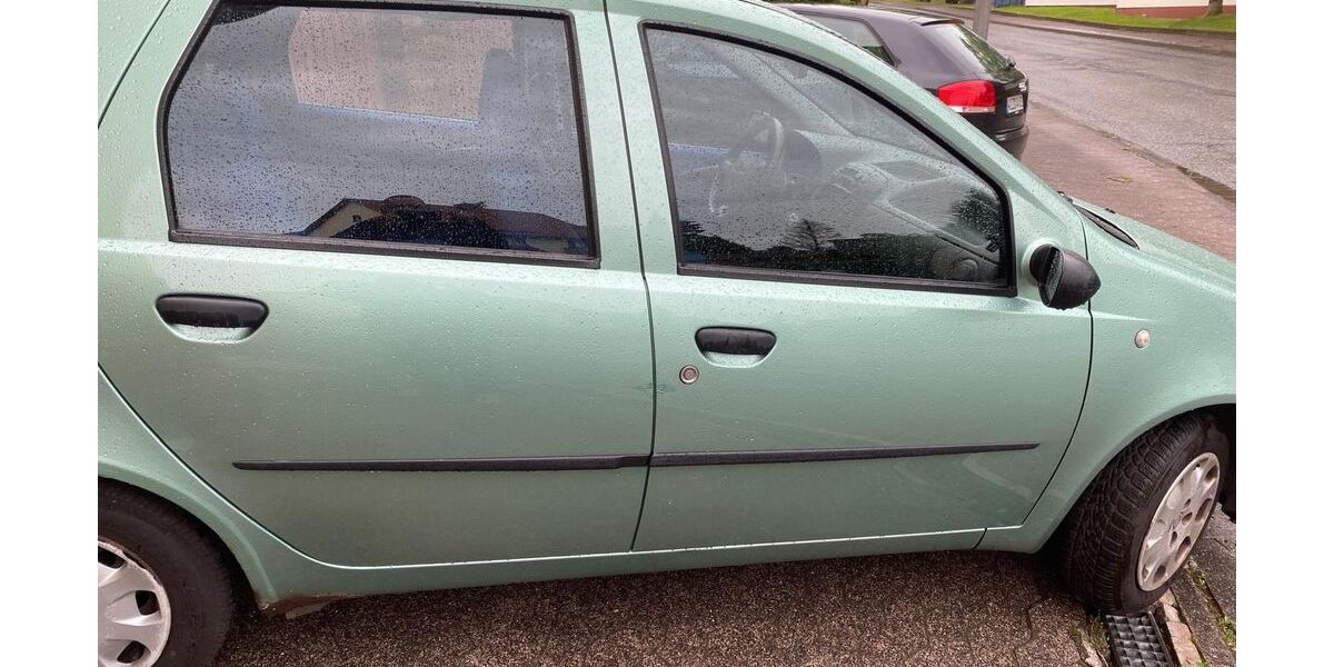Fiat Punto 60.000 km 2.500 &euro; großalmerode 37247