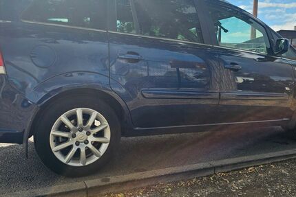 Opel Zafira 186.885 km 3.900 € Lohfelden 34253