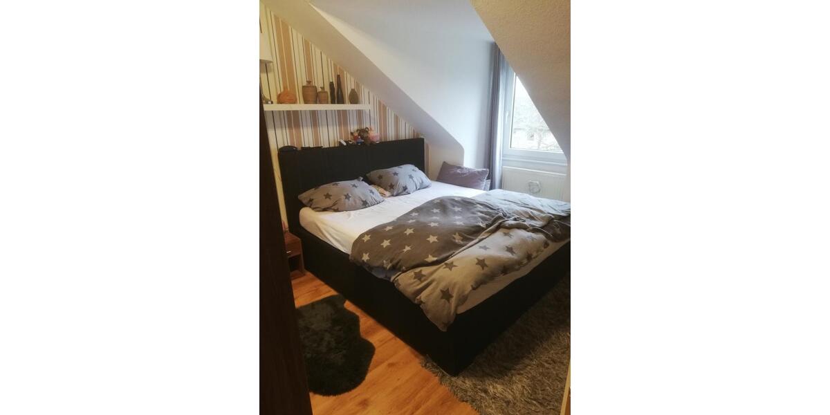 Wunderschöne 3 Z. DG-Wohnung frei zum 01.03.2026 3 zimmer