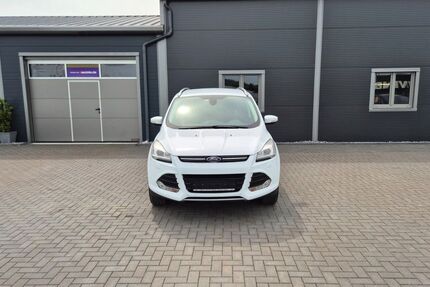 Ford Kuga 182.634 km 7.700 &euro; Hofgeismar 34369