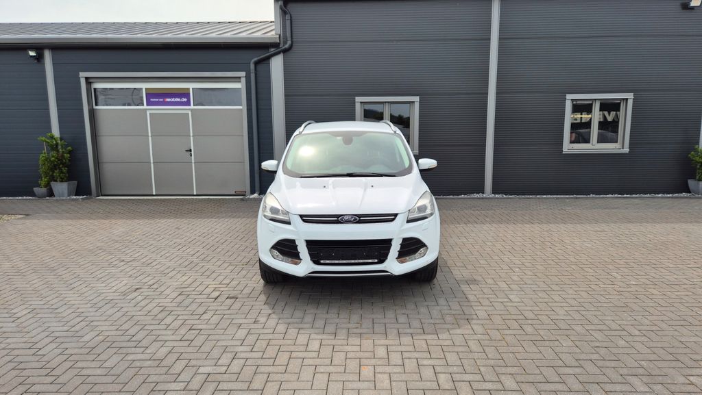 Ford Kuga 182.634 km 7.700 &euro; Hofgeismar 34369