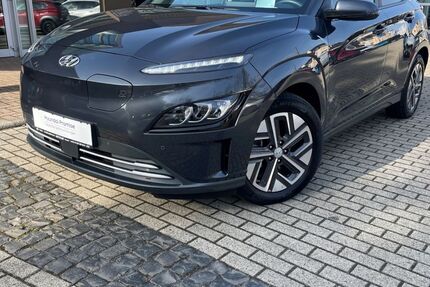 Hyundai KONA 12.500 km 32.990 € Kassel 34123