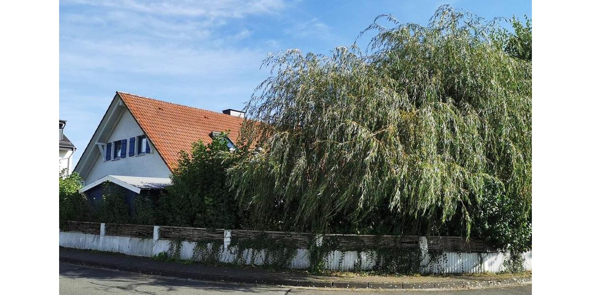 Einfamilienhaus Staufenberg - 6.5 Zimmer, 171 m&sup2;, 420.000&euro; | Angebot:26615808
