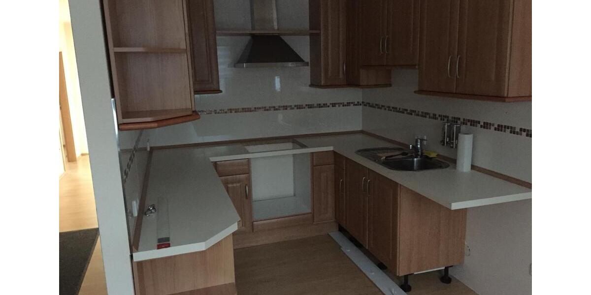 Hochparterre Kassel Bettenhausen - 4 Zimmer, 105 m&sup2;, 1.000&euro; | Angebot:24841844