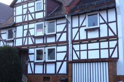 Provisionsfrei - Solides Einfamilienhaus in Niestetal-H. 6 zimmer