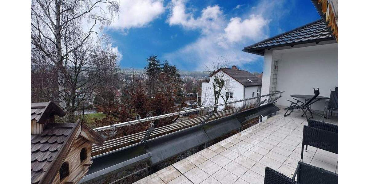 Repräsentatives, modernisiertes MFH mit zusätzlicher Bebauungsoption in bester Lage von Melsungen-Stadt zimmer