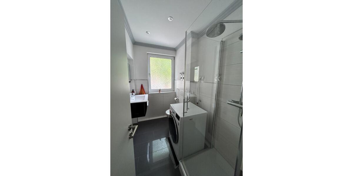 Etagenwohnung Kassel - 4 Zimmer, 105 m&sup2;, 1.200&euro; | Angebot:26623487