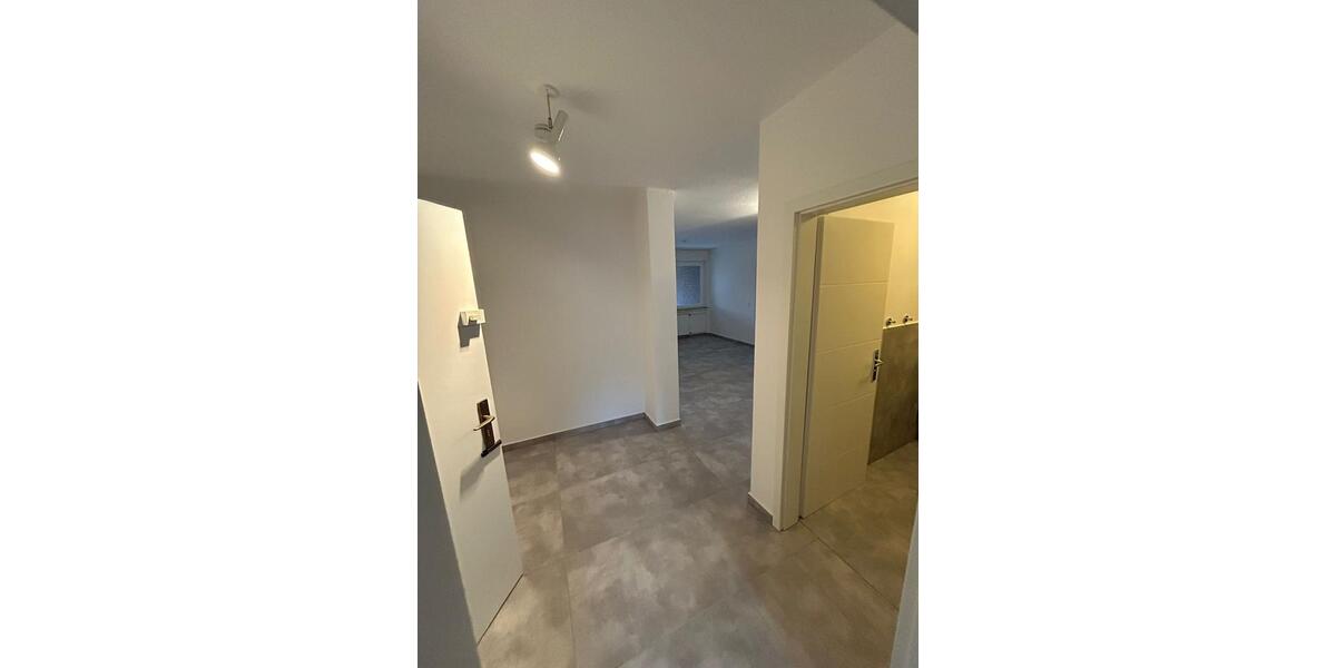 Etagenwohnung Espenau - 4 Zimmer, 130 m&sup2;, 2.300&euro; | Angebot:25718521