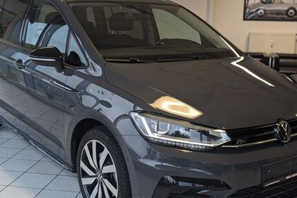 VW Touran 26.425 km 39.980 € Homberg (Efze) 34576