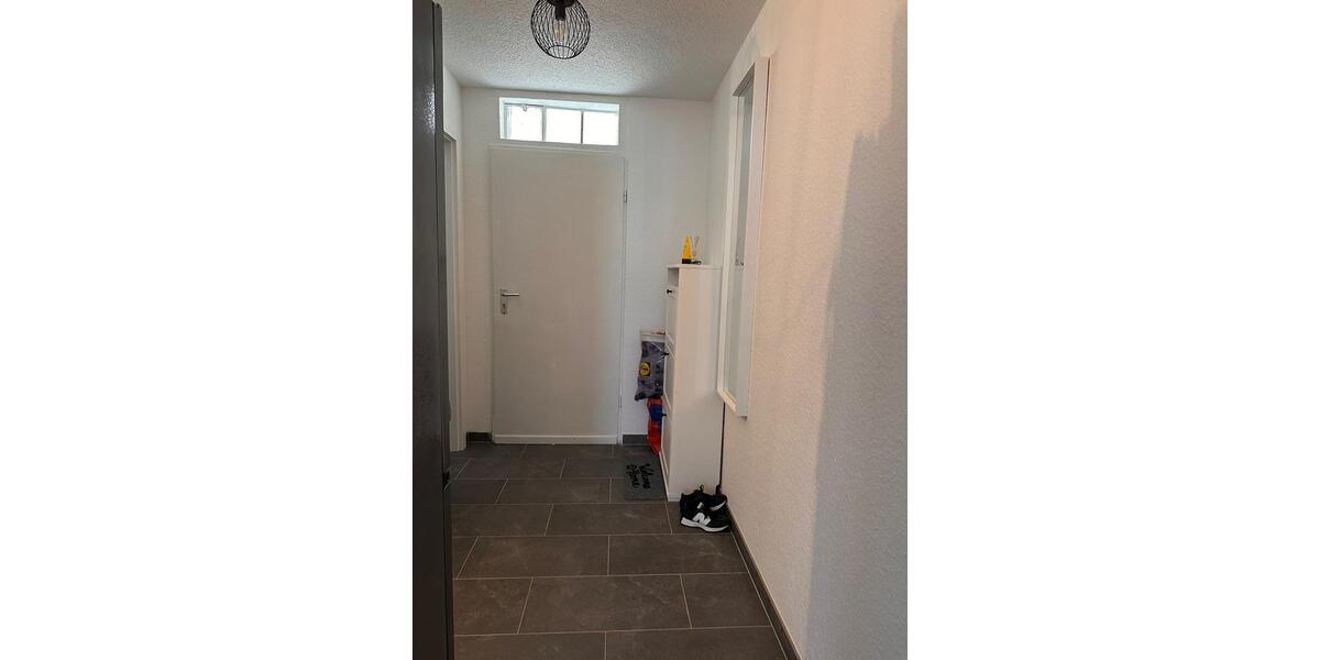 Ein Zimmer Wohnung mit Balkon 1 zimmer