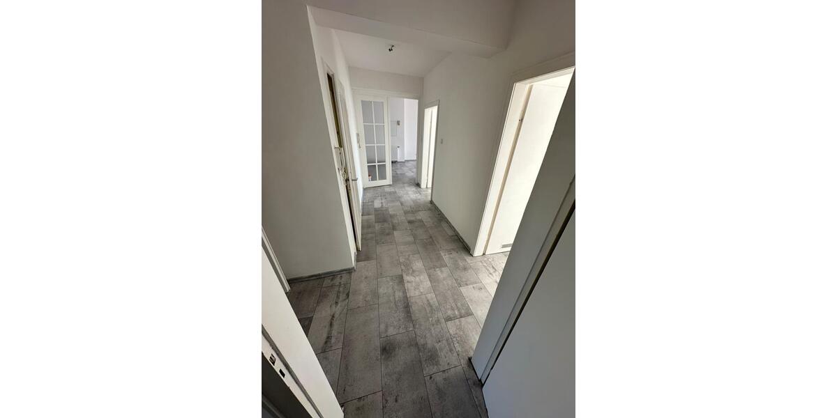 Etagenwohnung Kassel Vorderer Westen - 4 Zimmer, 88 m&sup2;, 1.100&euro; | Angebot:26102410