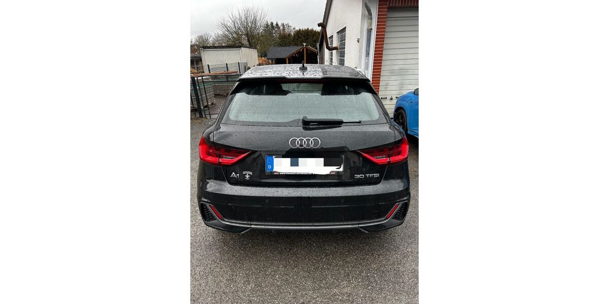 Audi A1 49.000 km 16.900 &euro; Calden 34379