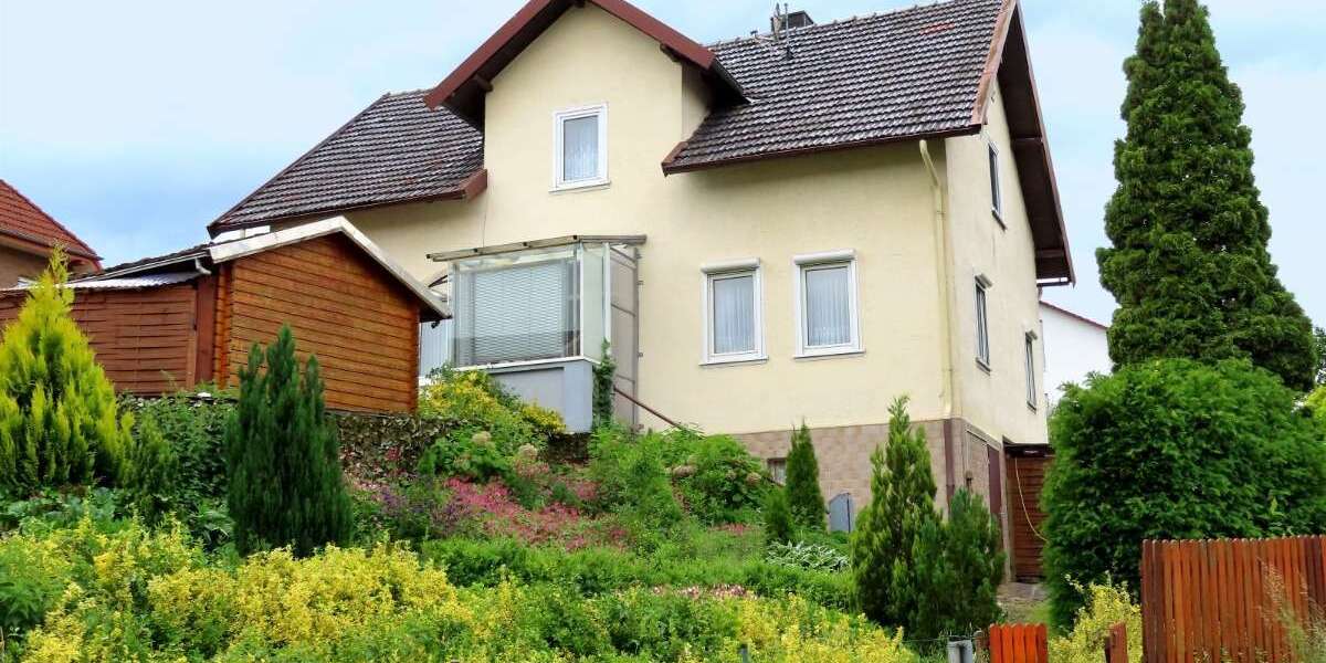 Einfamilienhaus Fritzlar - 7 Zimmer, 140 m&sup2;, 149.000&euro; | Angebot:26890645