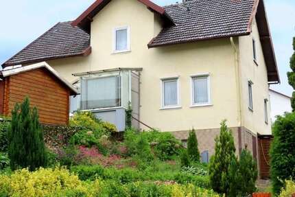 Haus Fritzlar - 7 Zimmer, 140 m&sup2;, 149.000&euro; | Angebot:26890645