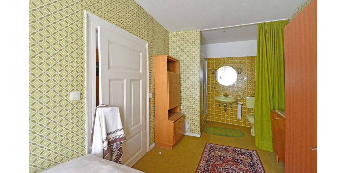 Mehrfamilienhaus, Wohnhaus Wolfhagen - 9 Zimmer, 258 m&sup2;, 180.000&euro; | Angebot:26730957