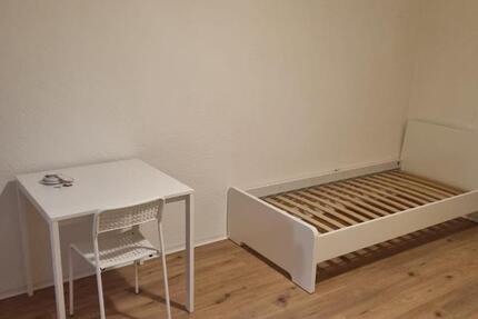Wohnung Kassel Philippinenhof-Warteberg - 1 Zimmer, 25 m&sup2;, 312&euro; | Angebot:26278177
