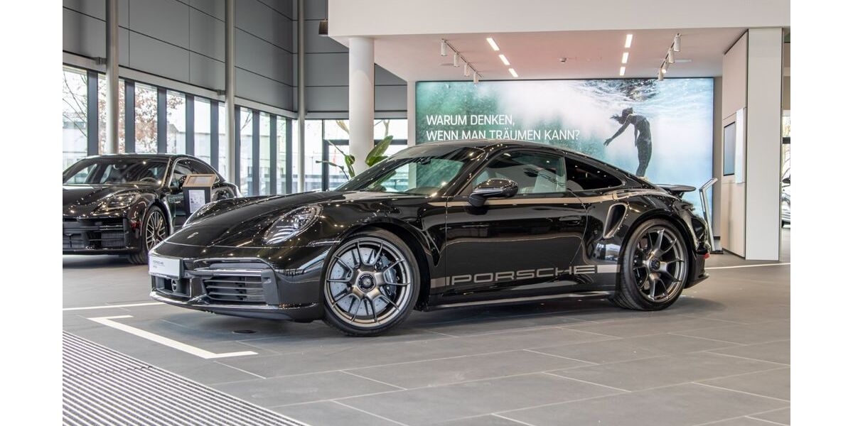 Porsche 992 7.500 km 295.911 &euro; Kassel 34123