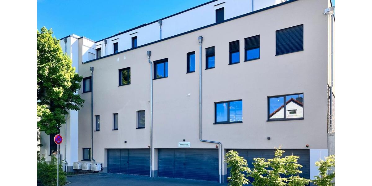 Über den Wolken: Exklusives Penthouse mit Panoramaterrasse in Kassel-Kirchditmold 2 zimmer