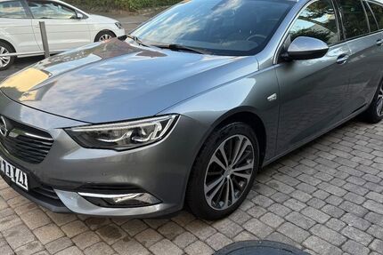 Opel Insignia 112.000 km 15.999 € Kassel 34132