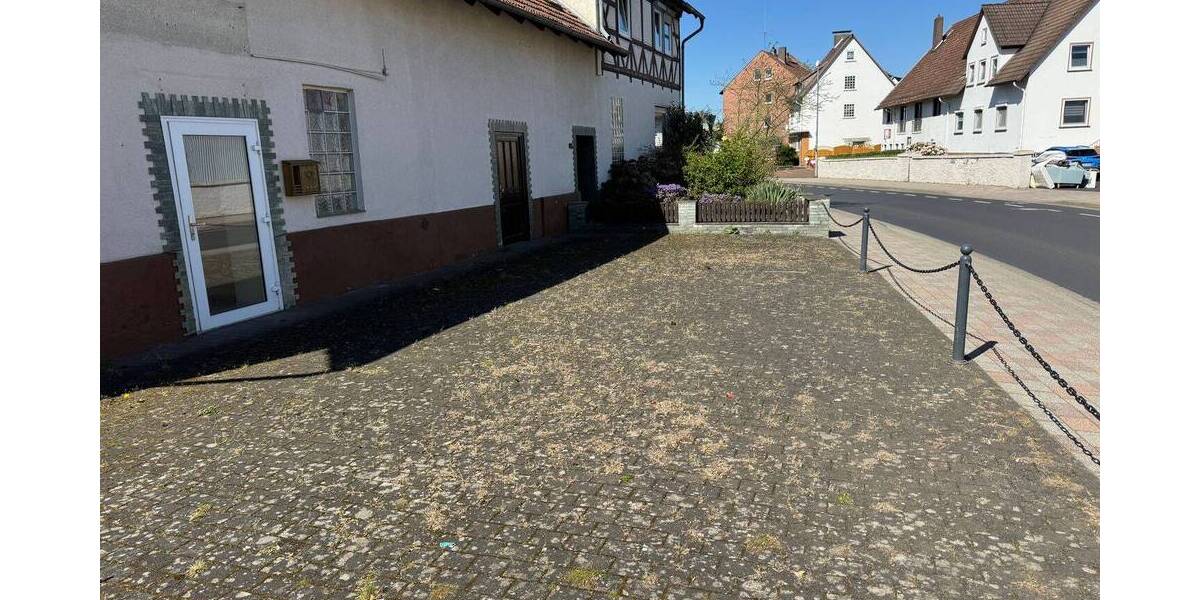 Mehrfamilienhaus, Wohnhaus Niestetal Sandershausen - 7 Zimmer, 203 m&sup2;, 299.000&euro; | Angebot:26450421