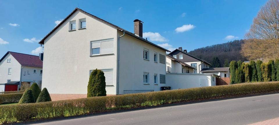 Mehrfamilienhaus, Wohnhaus Baunatal - 8 Zimmer, 200 m&sup2;, 420.000&euro; | Angebot:26536317